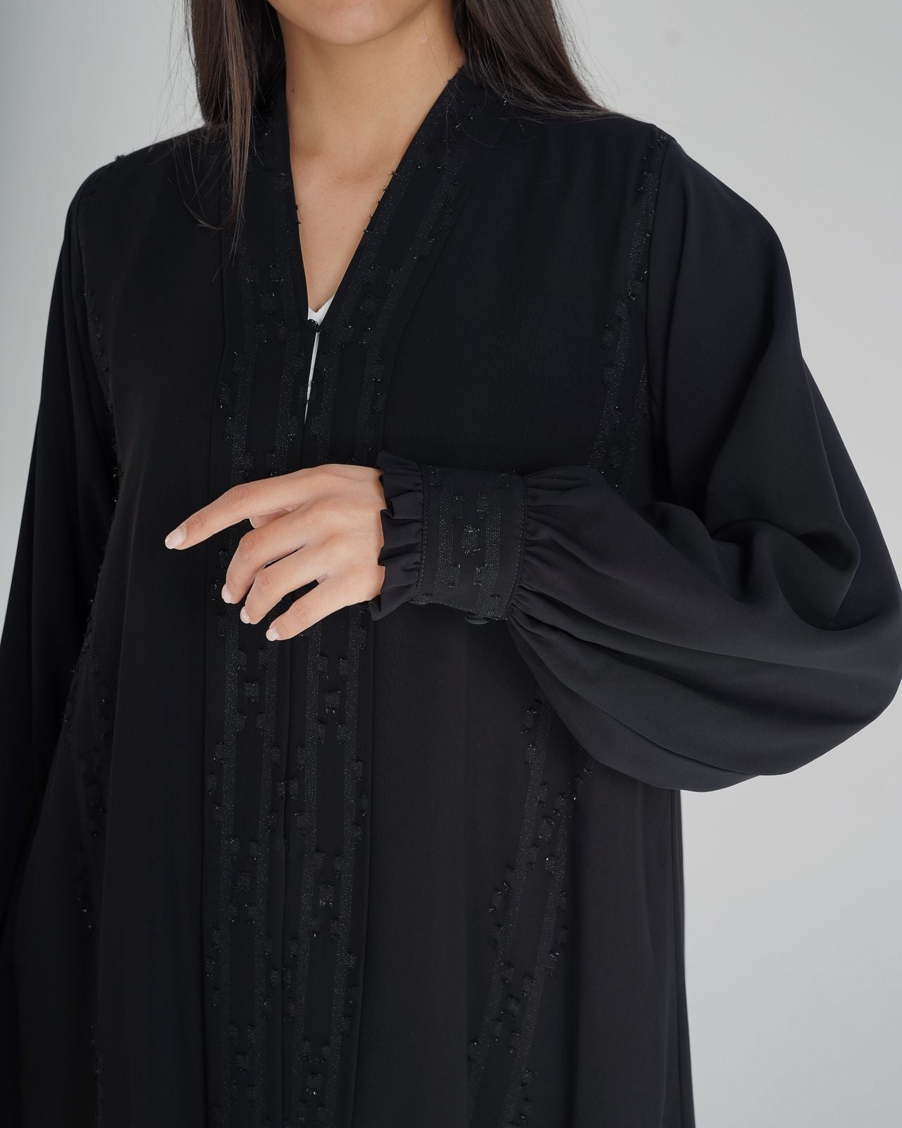 Elegant Black Flow Abaya Dar Al Mutahajiba