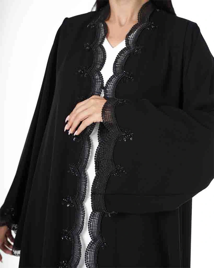 Black Abaya With Wavy Embroidery Dar Al Mutahajiba